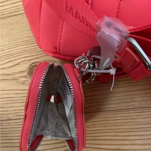 NWT. Steve Madden handbag - Picture 7 of 8